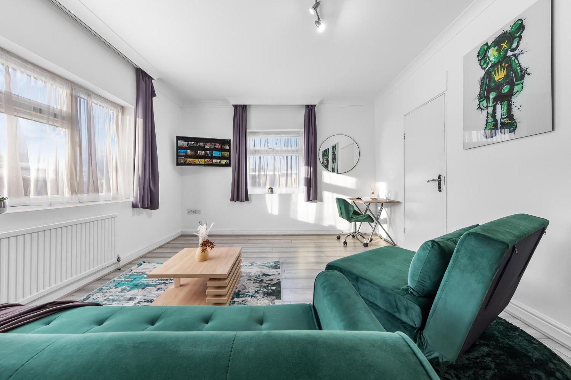 Green Hype - 10 Mins To Stadium - Sleeps 8 ลอนดอน ภายนอก รูปภาพ